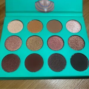 Juvia's Place The Nubian Eyeshadow Palette